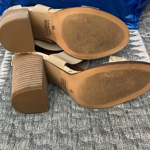 DV sandals - Picture 4 of 5